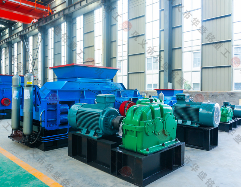 可將河卵石打成沙子的設備有哪些？對輥制砂機好用嗎？