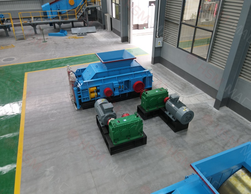 牛金礦對輥破碎機1